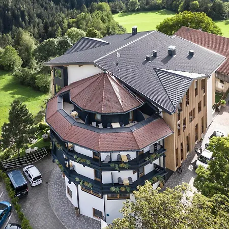 Alpinhotel Vajolet - Adults Only Tires